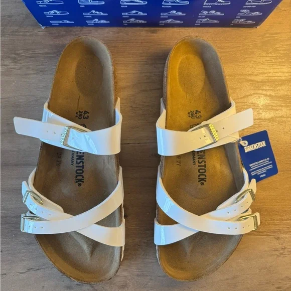 Birkenstock Franca Sandals in Patent White with Gold Buckles - Picture 4 of 11